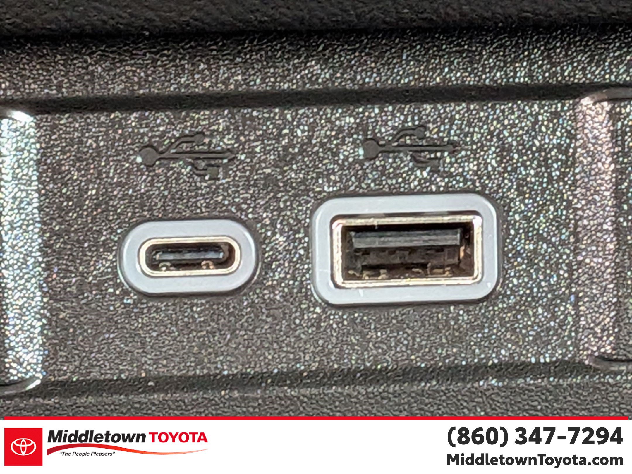 Used 2023 Chevrolet Colorado LT w/ Advanced Trailering Package AWD/4WD image 25