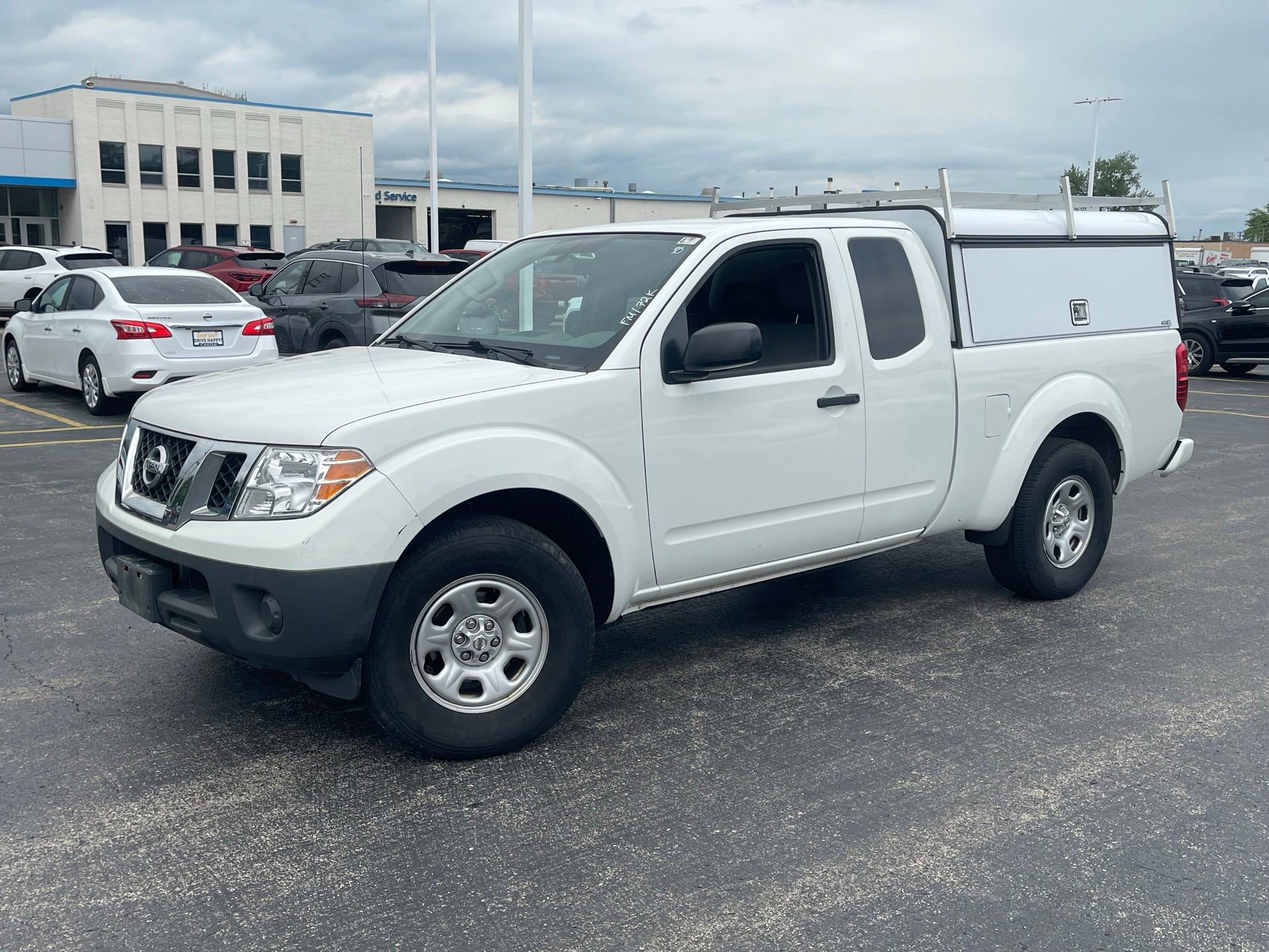 Used 2021 Nissan Frontier S RWD image 2