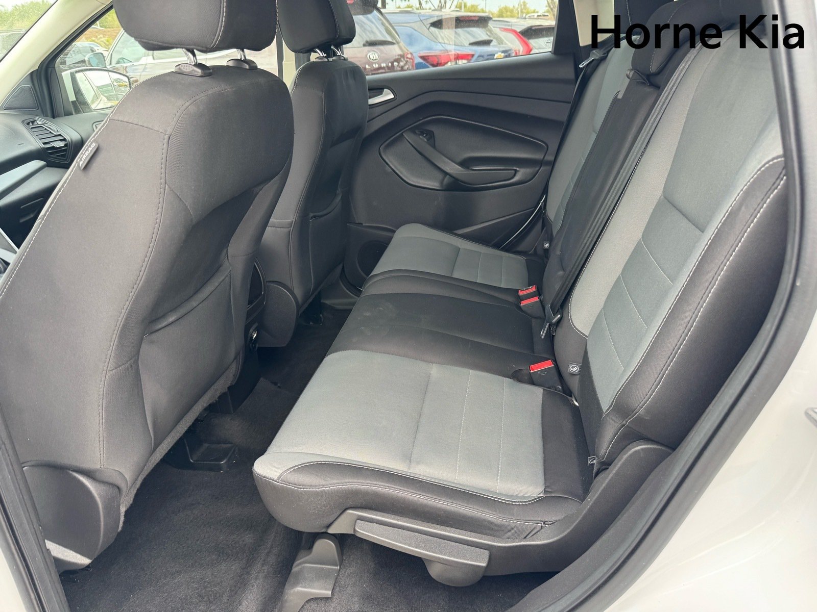 Used 2016 Ford Escape SE FWD image 13