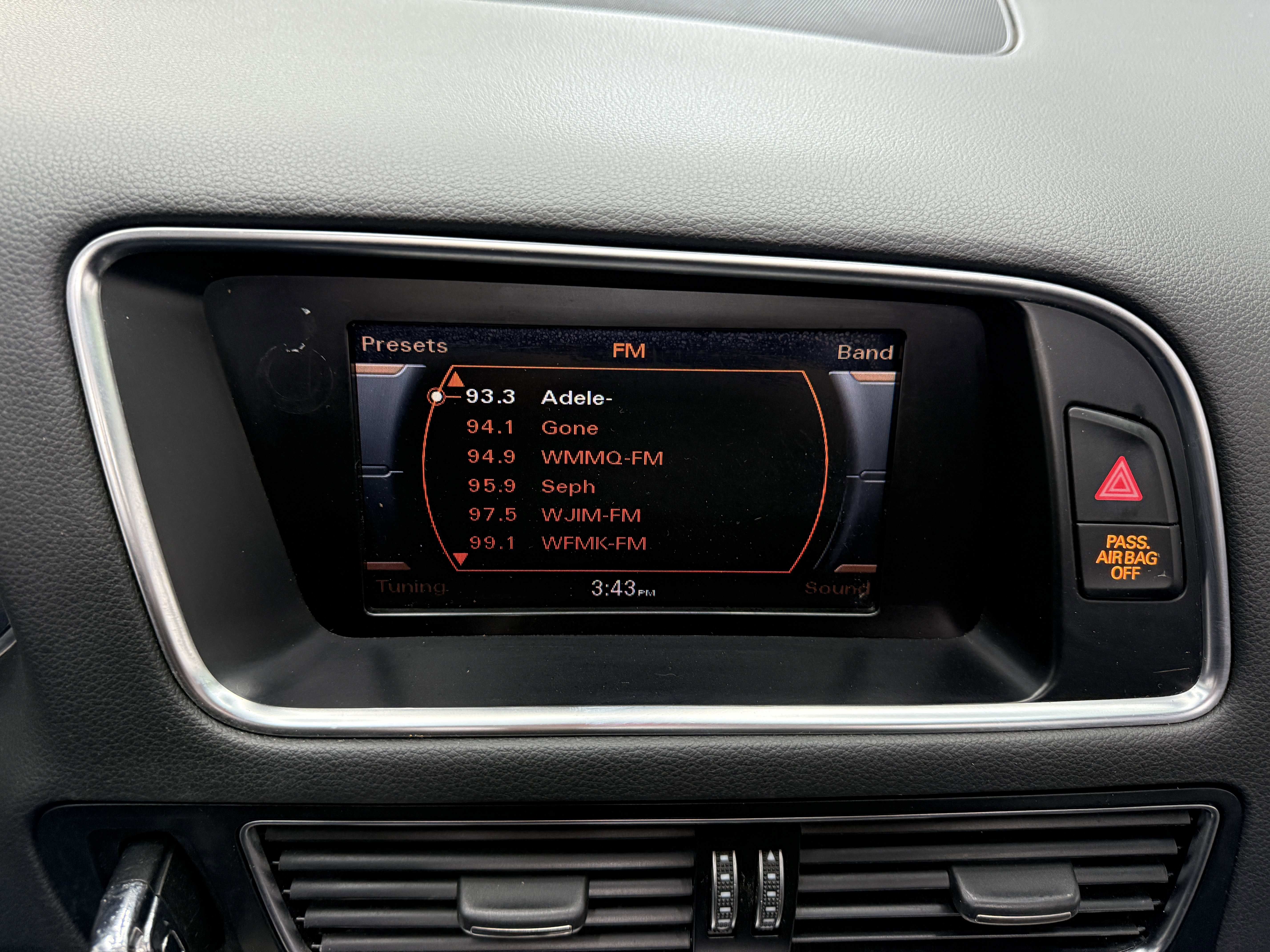 Used 2014 Audi Q5 2.0T Premium w/ Lighting Package image 17