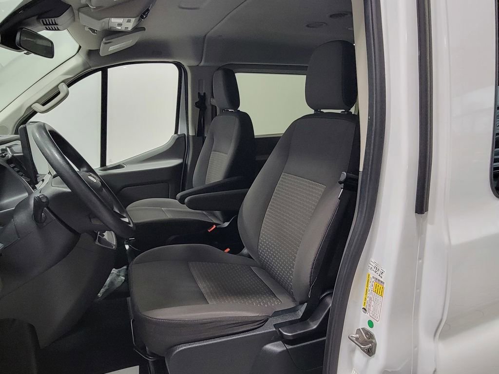 Used 2023 Ford Transit 350 XLT image 35