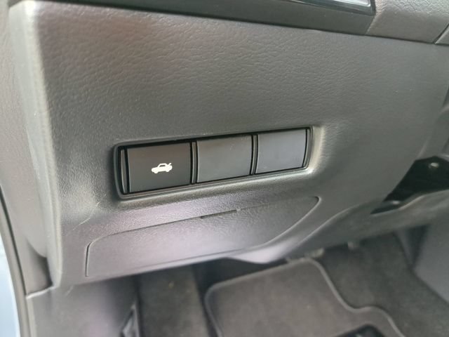 New 2026 Nissan Sentra SV w/ Floor Mat Package FWD image 14
