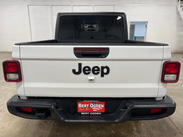 Used 2024 Jeep Gladiator Sport image 6