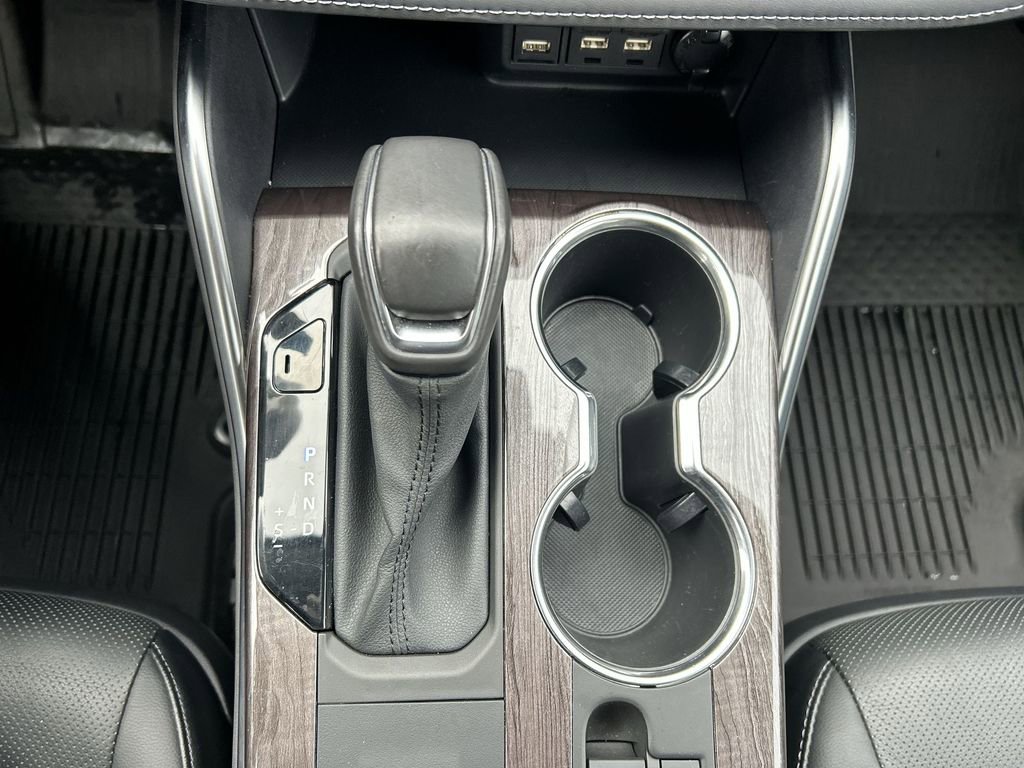 Used 2021 Toyota Highlander Limited image 20