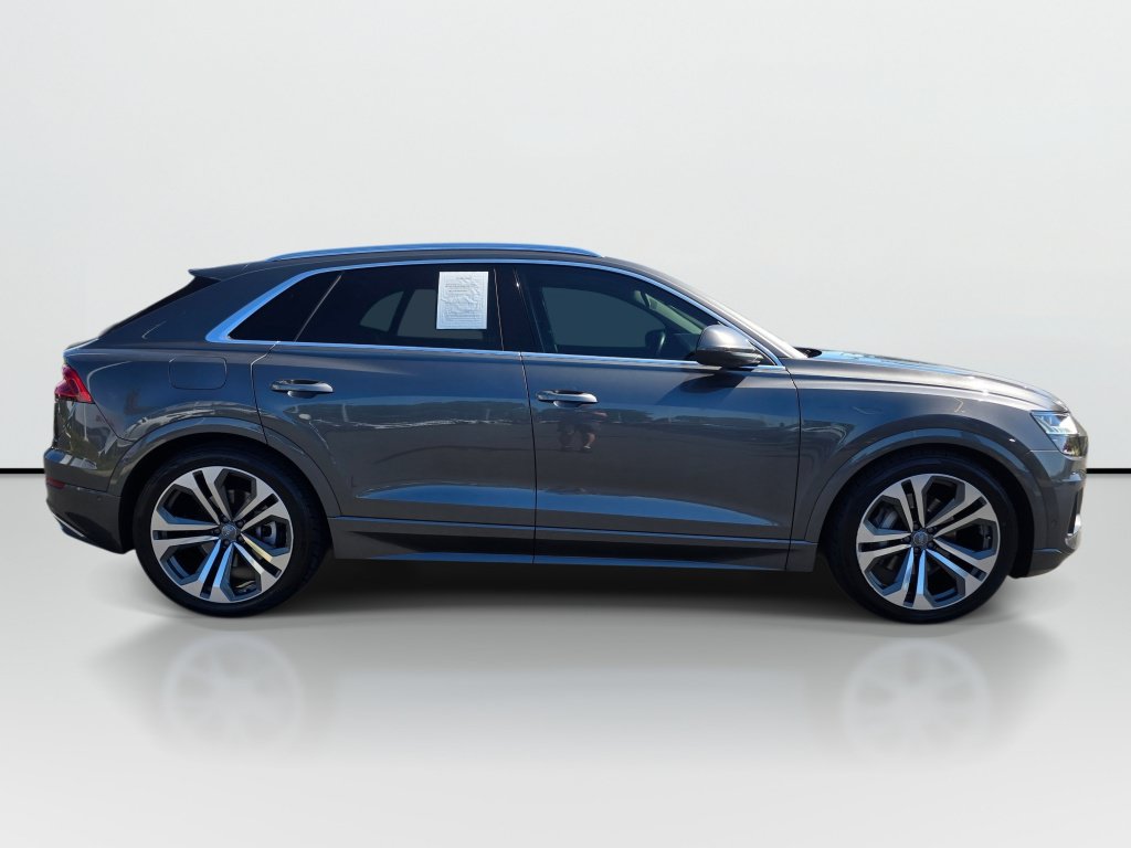 Used 2020 Audi Q8 Prestige AWD/4WD image 6