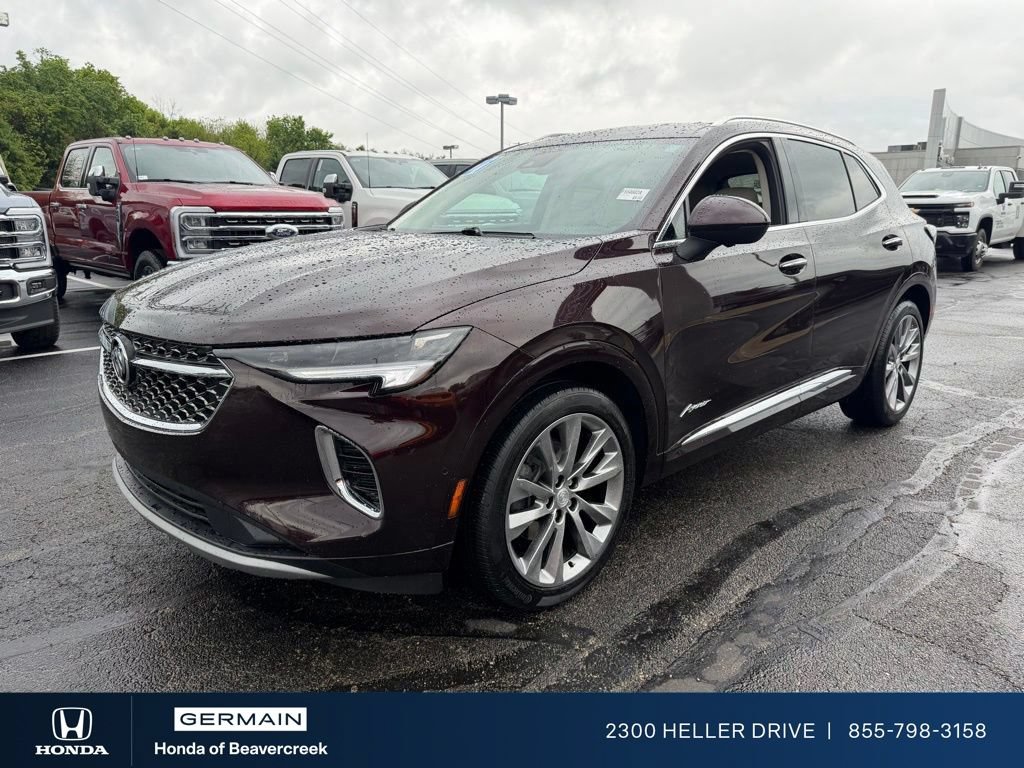 Used 2021 Buick Envision Avenir w/ Technology Package II AWD/4WD image 3