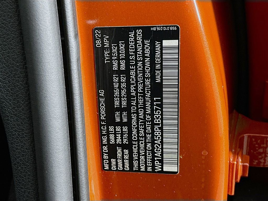 Used 2023 Porsche Macan S image 36