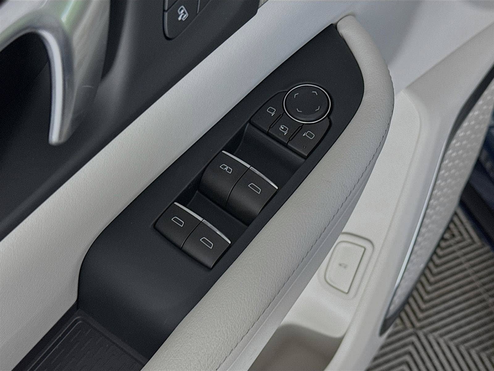 New 2026 Buick Enclave Avenir w/ Super Cruise Package FWD image 20