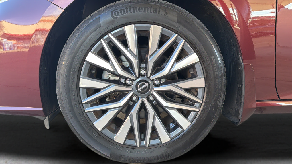 Certified 2024 Nissan Murano SV w/ SV Midnight Edition Package AWD/4WD image 10