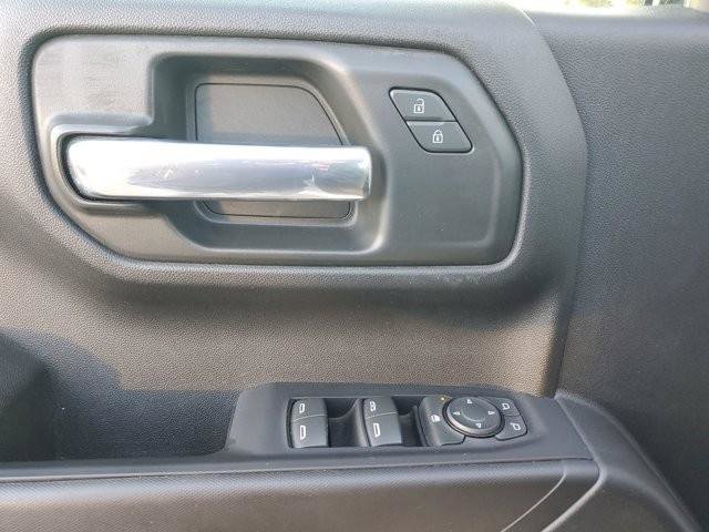 Used 2023 Chevrolet Silverado 1500 Custom image 21