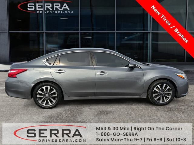 Used 2017 Nissan Altima 2.5 SL FWD image 6
