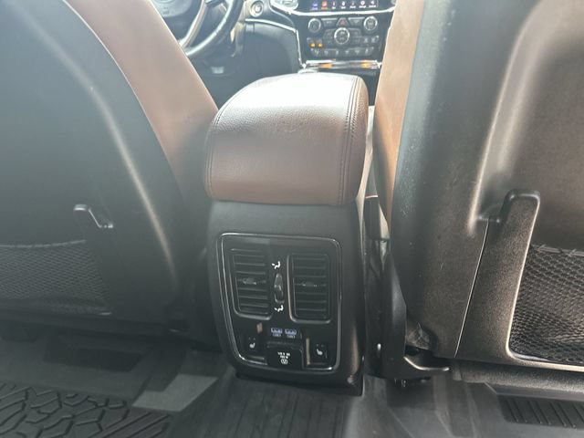 Used 2021 Jeep Grand Cherokee Summit w/ Platinum Series Group AWD/4WD image 25