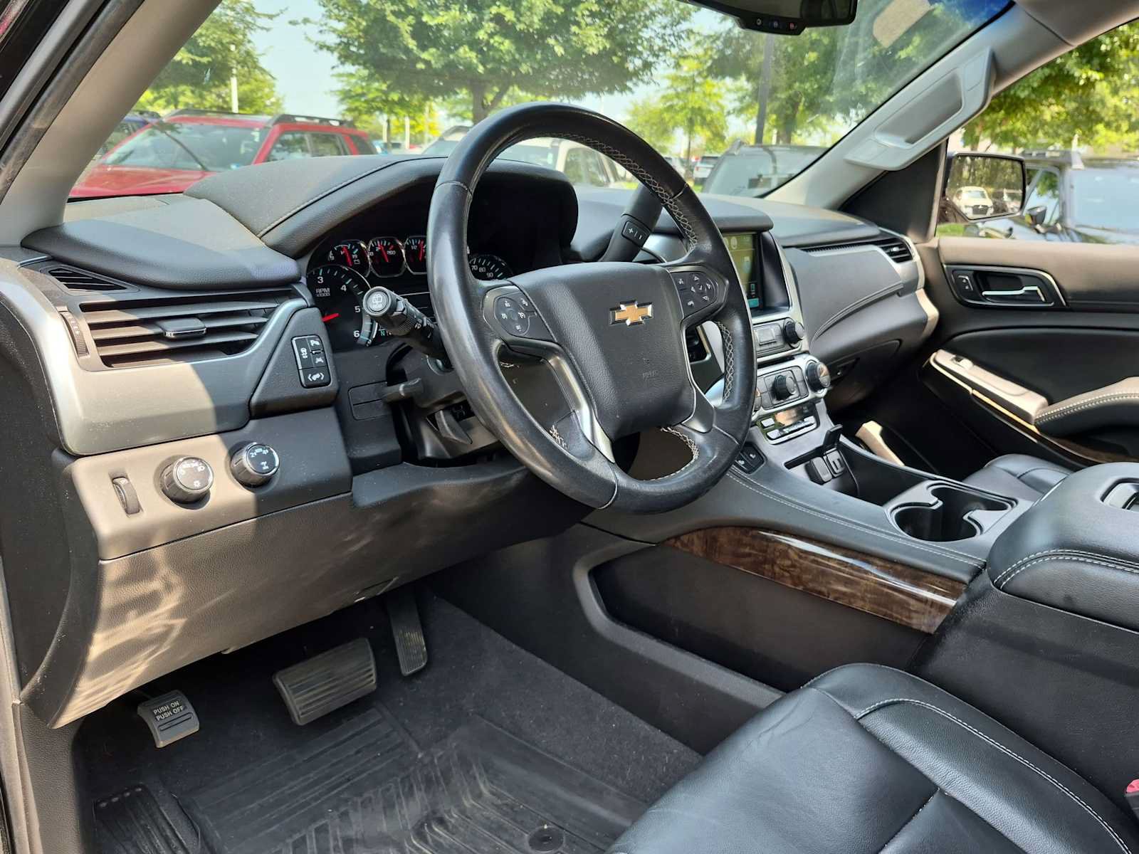 Used 2020 Chevrolet Tahoe LT AWD/4WD image 10