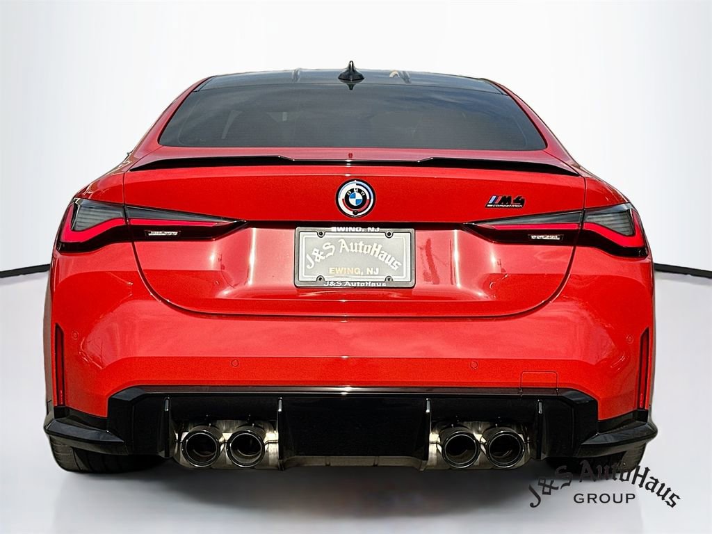 Used 2022 BMW M4 Competition w/ Executive Package RWD image 6