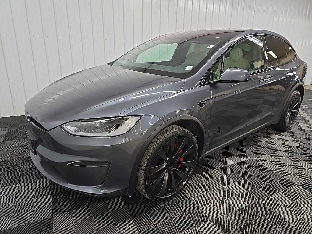 Used 2023 Tesla Model X Plaid image 8