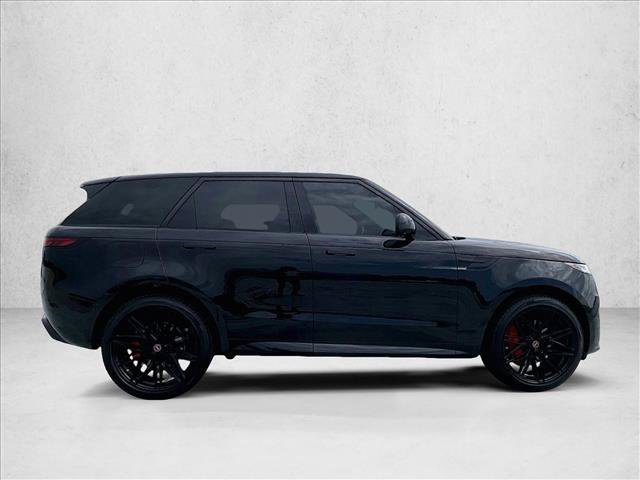Used 2024 Land Rover Range Rover Sport Dynamic SE AWD/4WD image 5