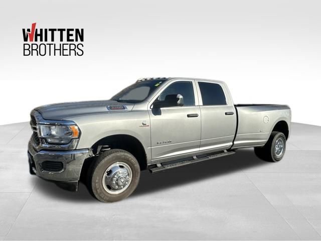Used 2022 RAM 3500 Tradesman image 1