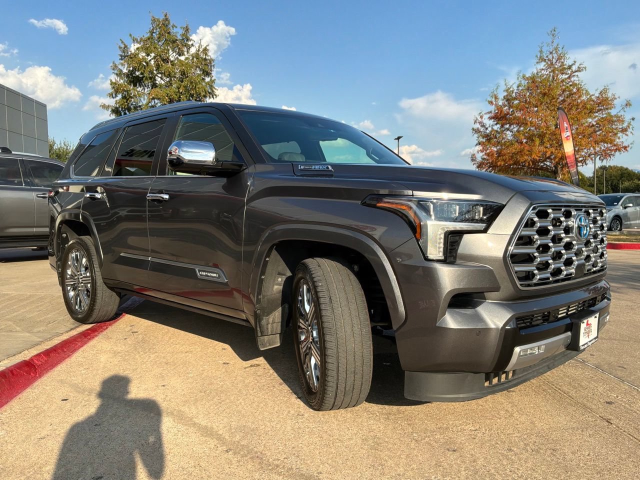 Used 2024 Toyota Sequoia Capstone AWD/4WD image 4