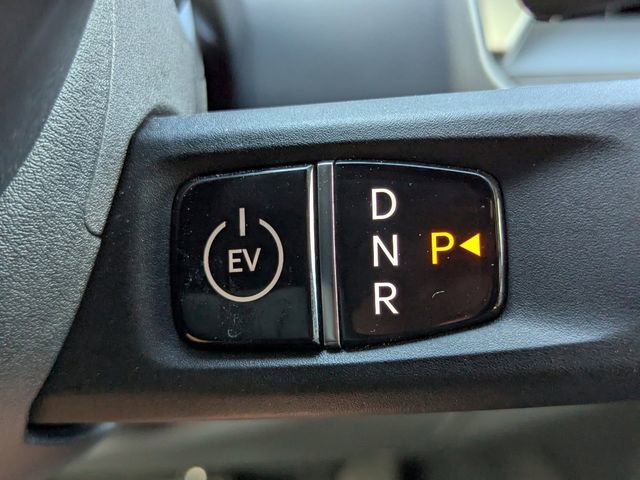 Used 2025 Kia EV9 Wind image 33