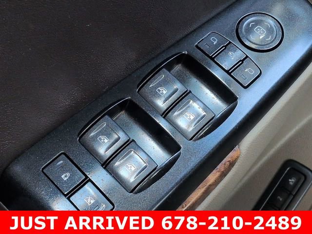 Used 2015 Chevrolet Suburban LTZ image 27