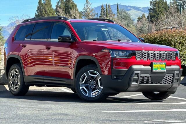New 2026 Jeep Cherokee Laredo image 2