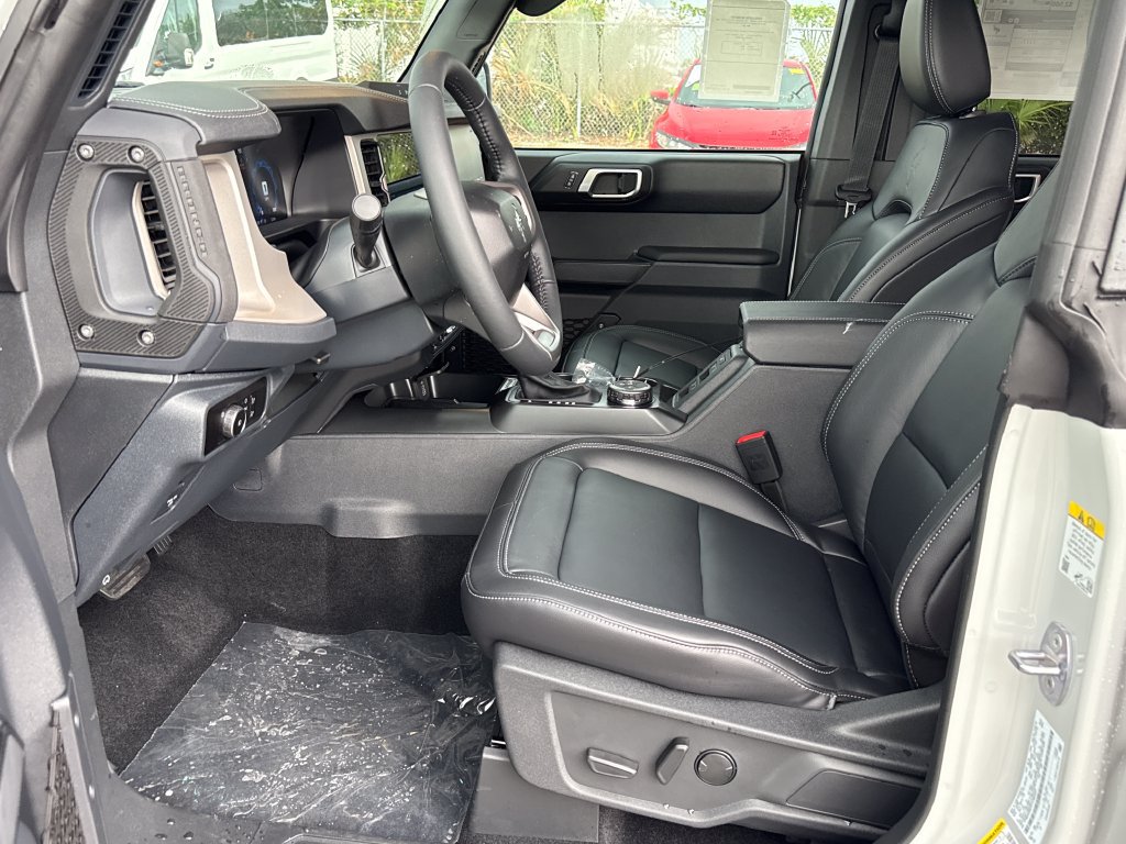 New 2026 Ford Bronco Outer Banks AWD/4WD image 21