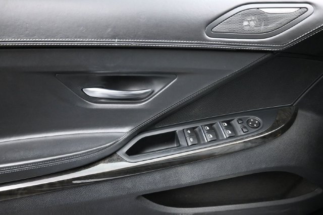 Used 2016 BMW 650i Convertible RWD image 24