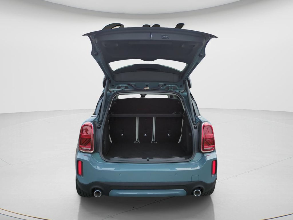 Used 2023 MINI Cooper Countryman S w/ Signature Upholstery Package FWD image 9