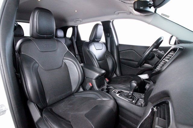 Used 2019 Jeep Cherokee Limited w/ Trailer Tow Group image 21