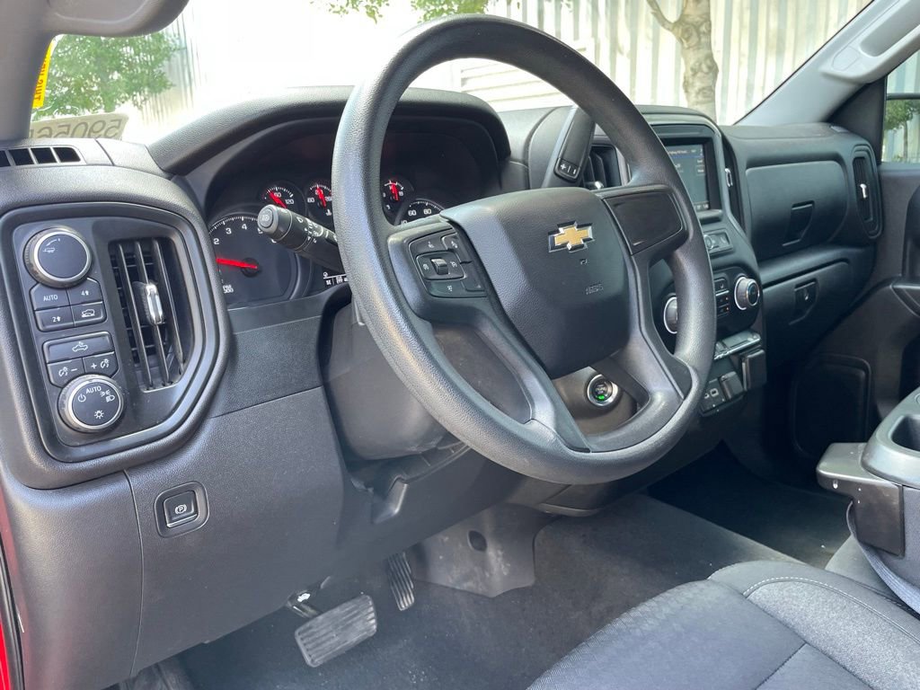 Used 2022 Chevrolet Silverado 1500 Custom image 9