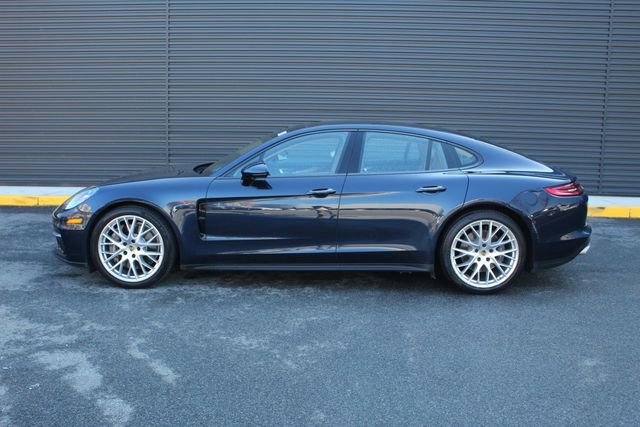 Used 2019 Porsche Panamera 4 image 2