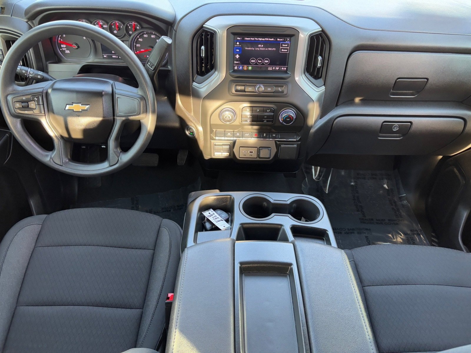 Used 2025 Chevrolet Silverado 1500 Custom image 14