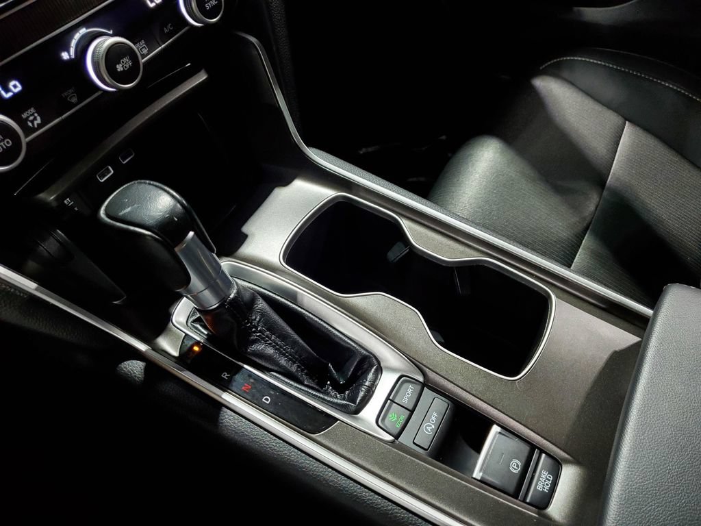 Used 2022 Honda Accord Sport image 30