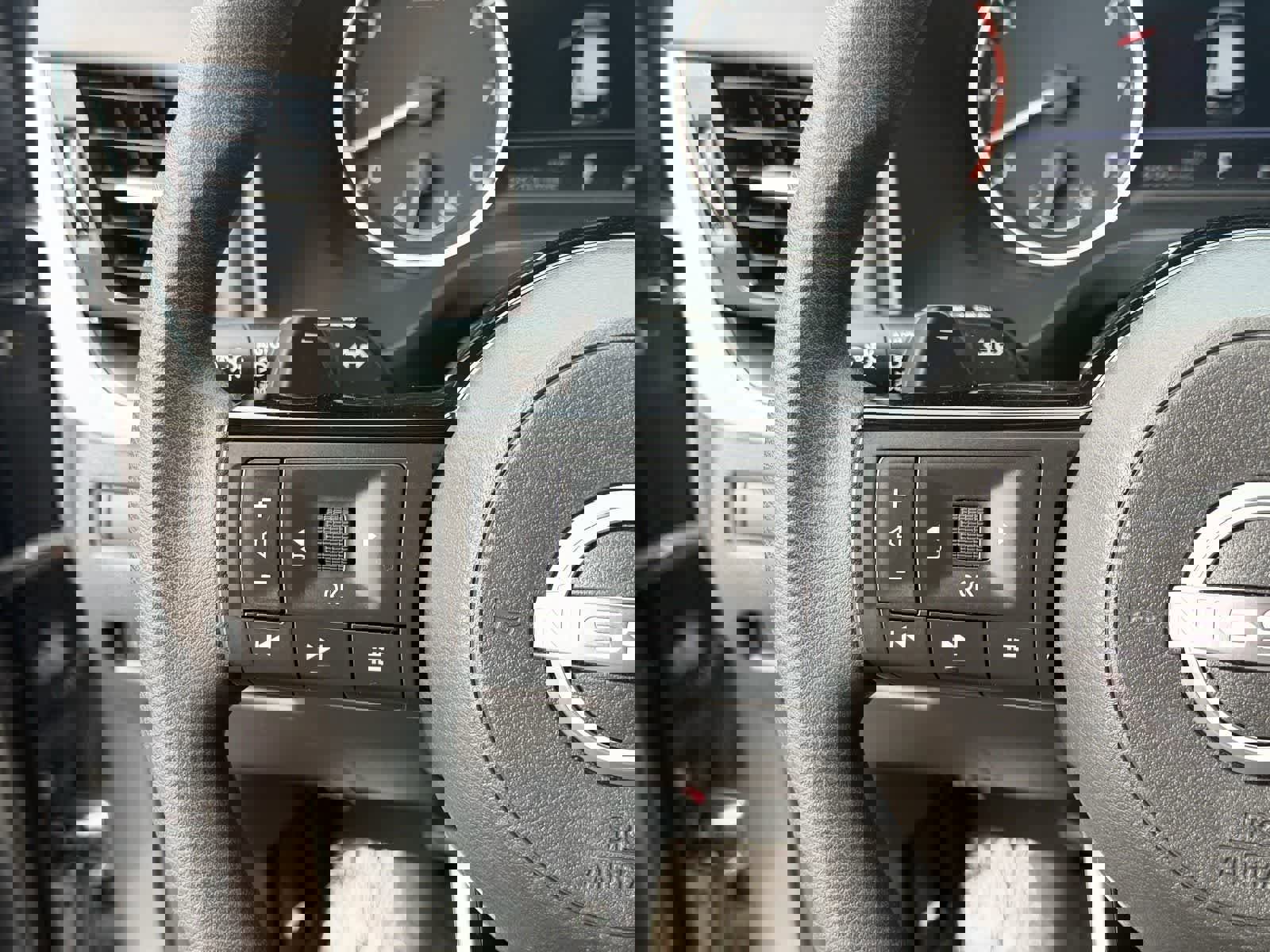 Certified 2022 Nissan Rogue SV image 20