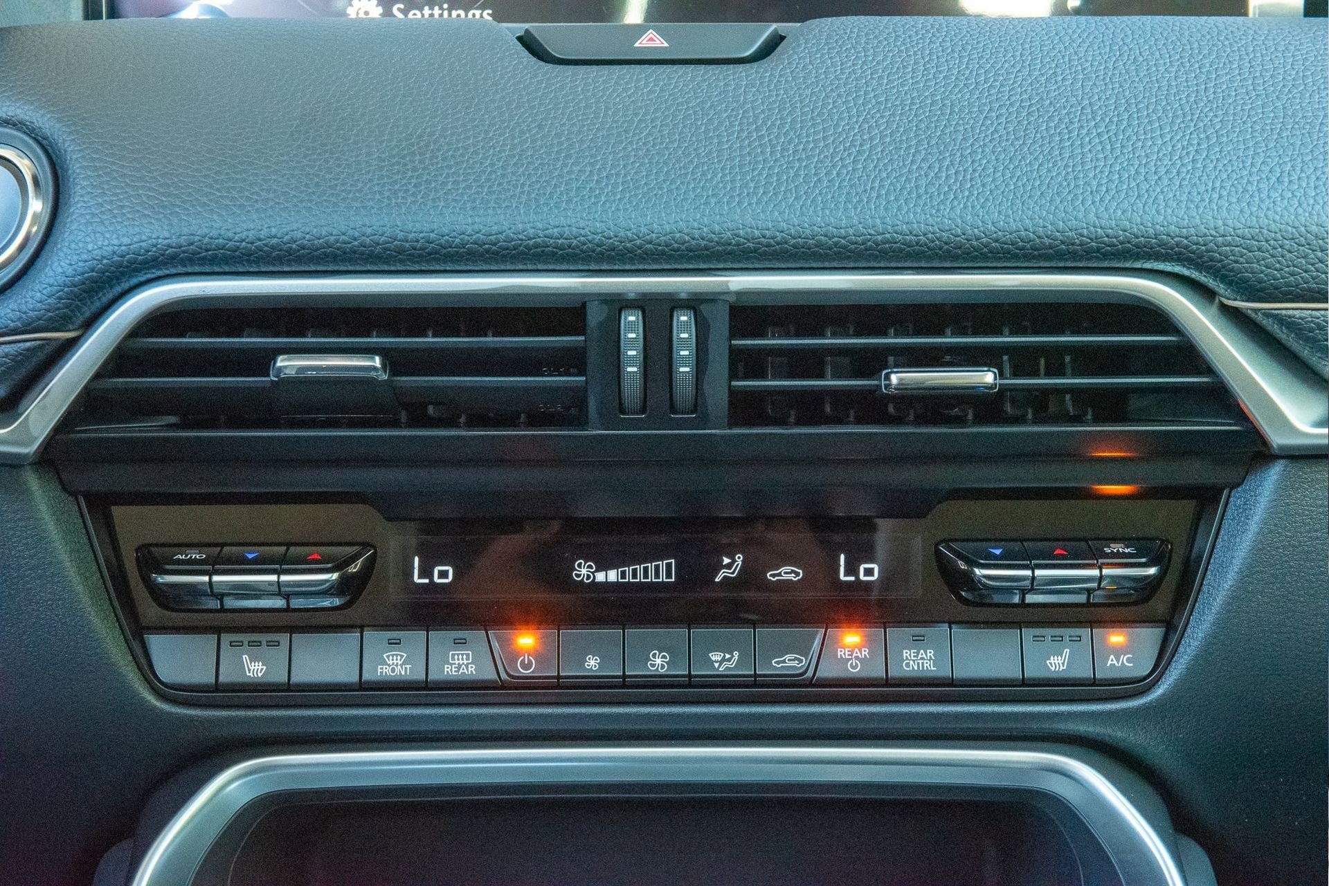 New 2025 MAZDA CX-90 3.3 Turbo w/ Preferred Package image 23