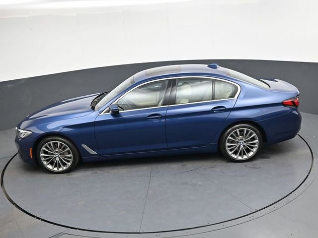 Used 2023 BMW 530i w/ Premium Package image 29