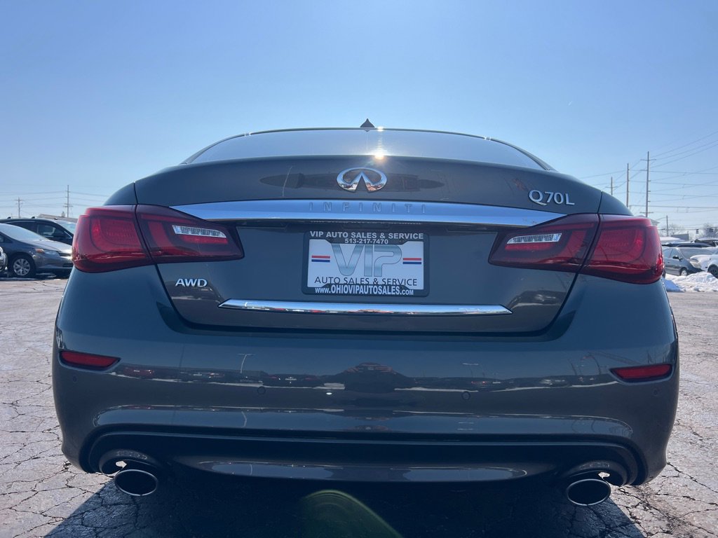 Used 2015 INFINITI Q70 L 3.7 w/ Deluxe Touring Package image 6