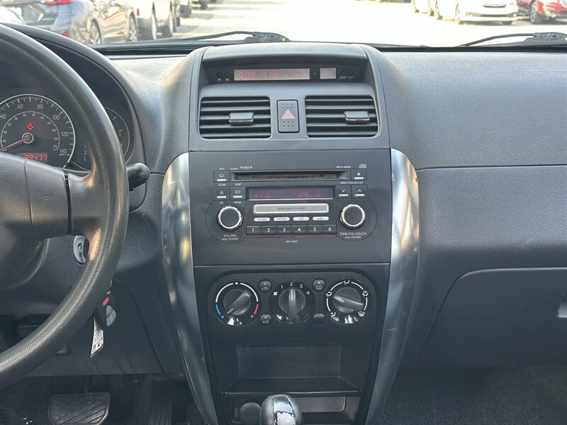 Used 2008 Suzuki SX4 Sport FWD image 11