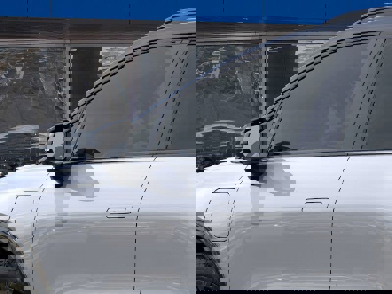 New 2026 Chevrolet Equinox EV RS image 12