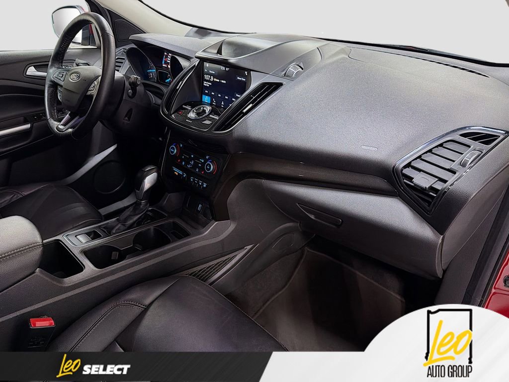 Used 2019 Ford Escape Titanium AWD/4WD image 29