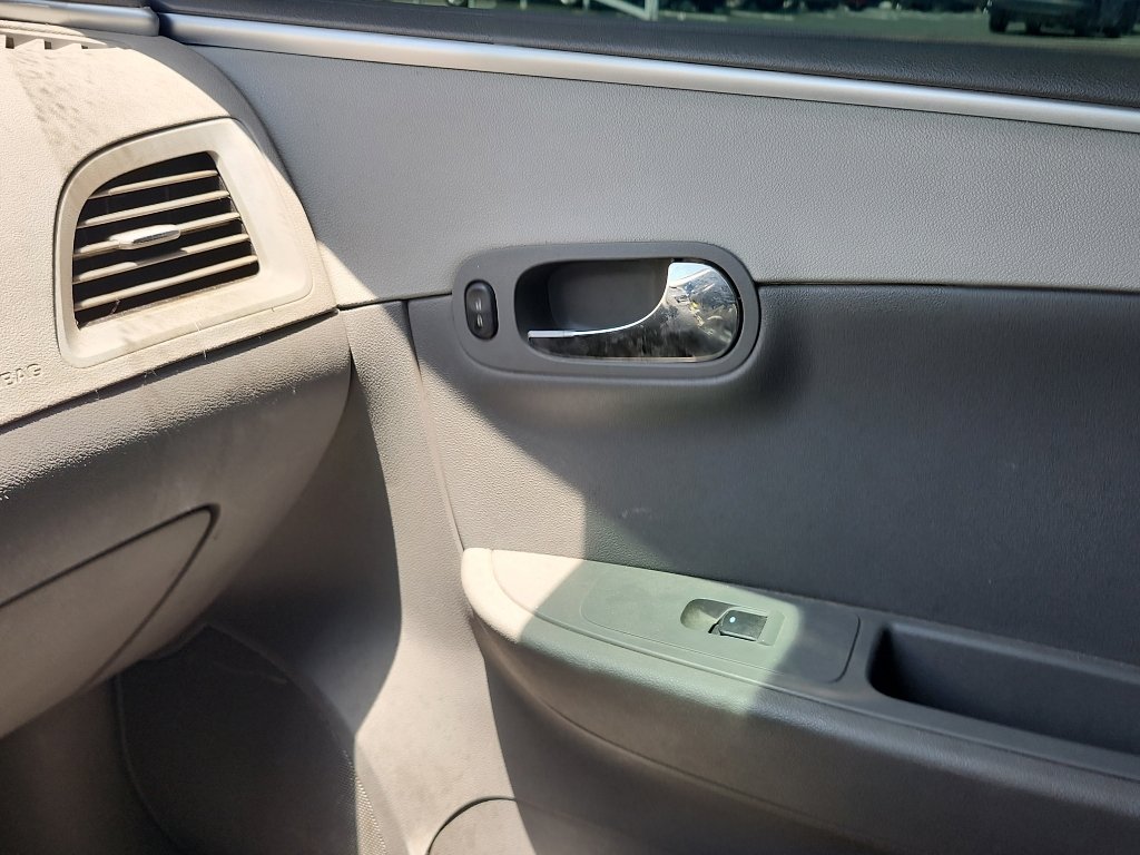 Used 2012 Chevrolet Malibu LT FWD image 31