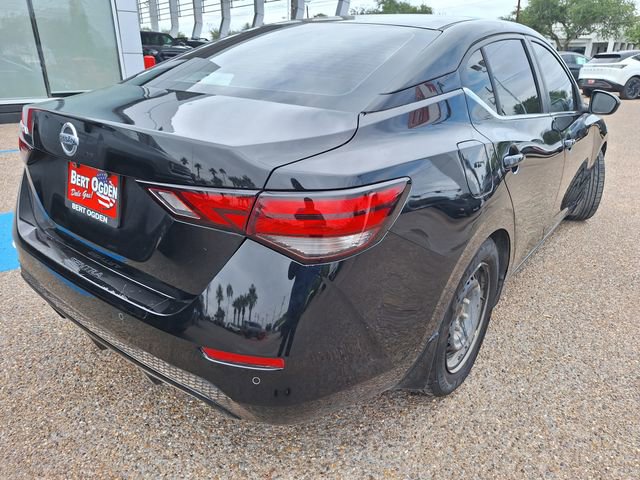 Used 2021 Nissan Sentra S image 7