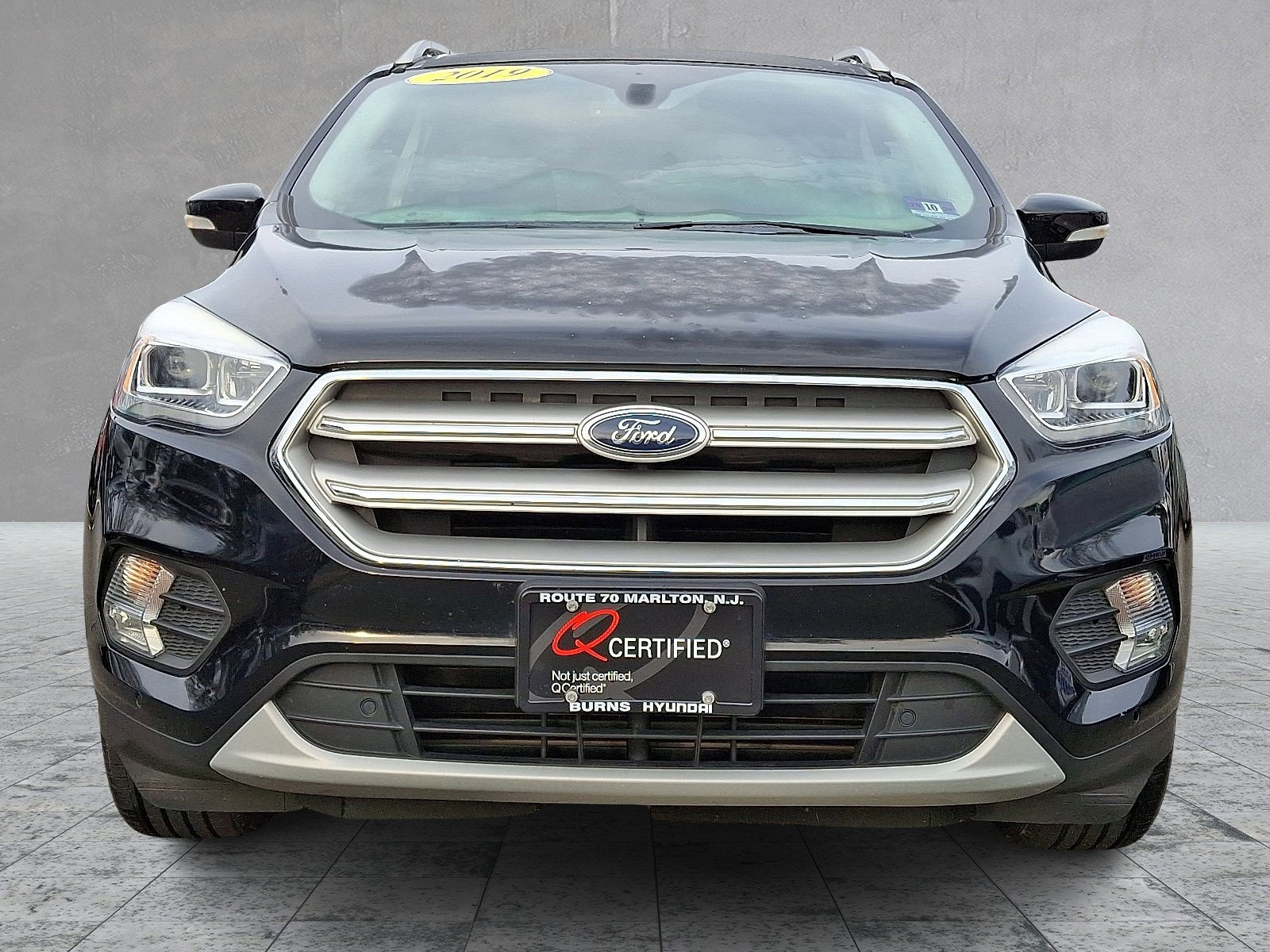 Used 2019 Ford Escape Titanium image 3