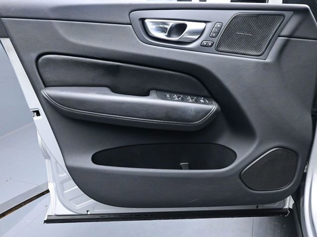 Used 2023 Volvo XC60 B5 Plus w/ Climate Package image 20