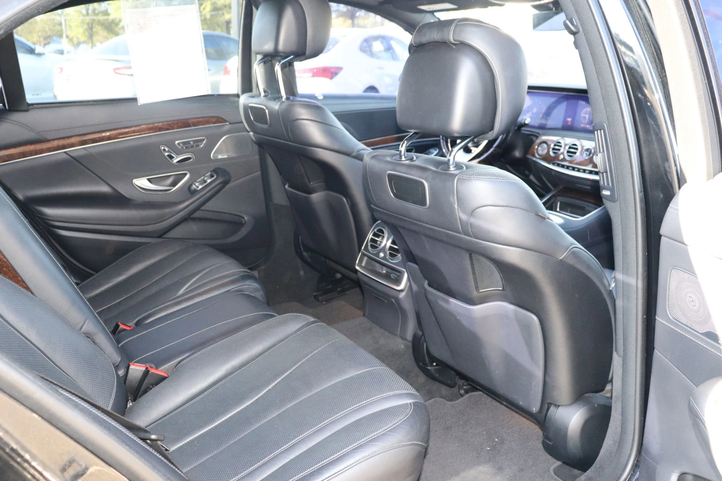 Used 2018 Mercedes-Benz S 450 Sedan image 13