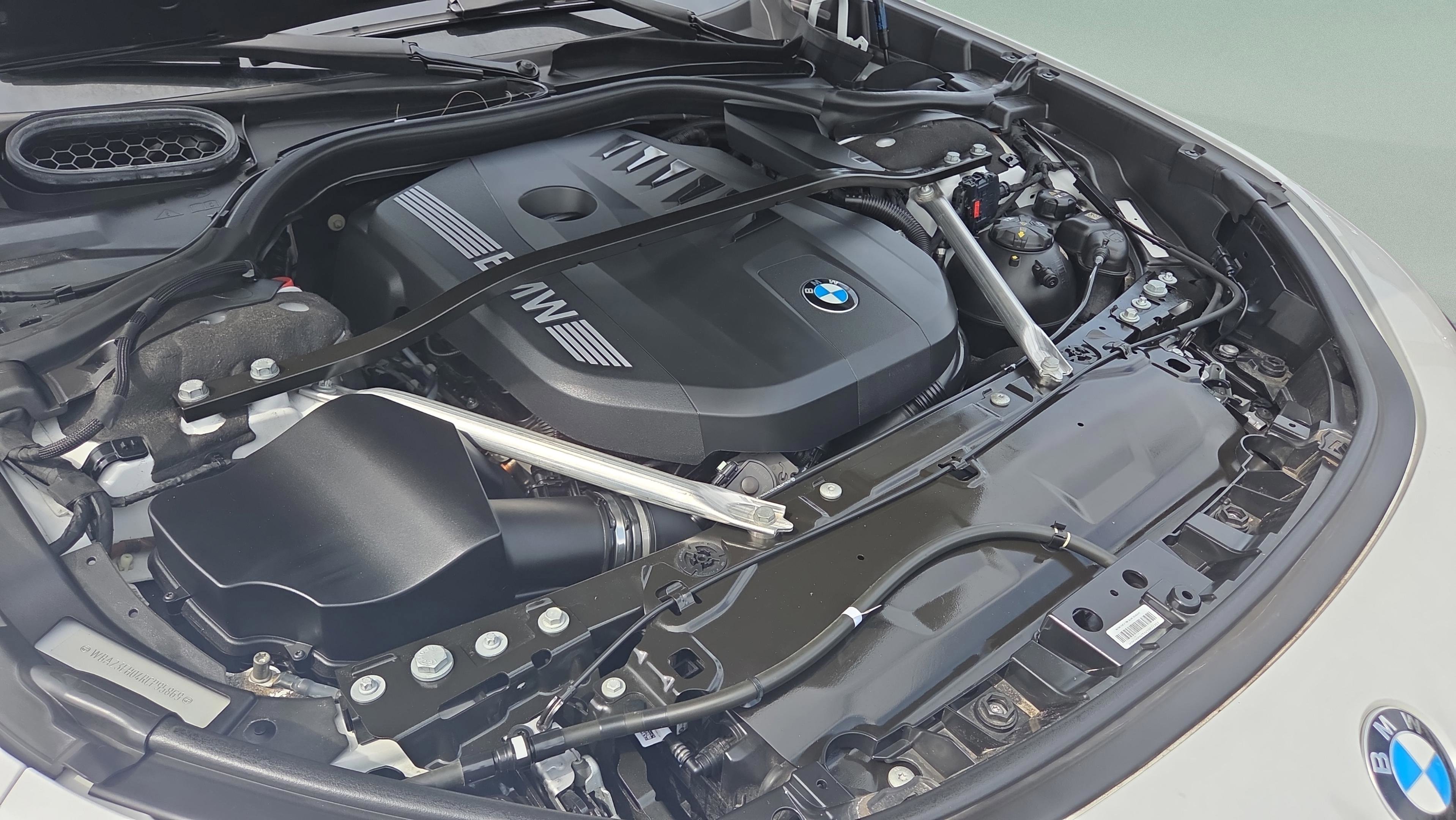 Used 2024 BMW 740i w/ Executive Package RWD image 17