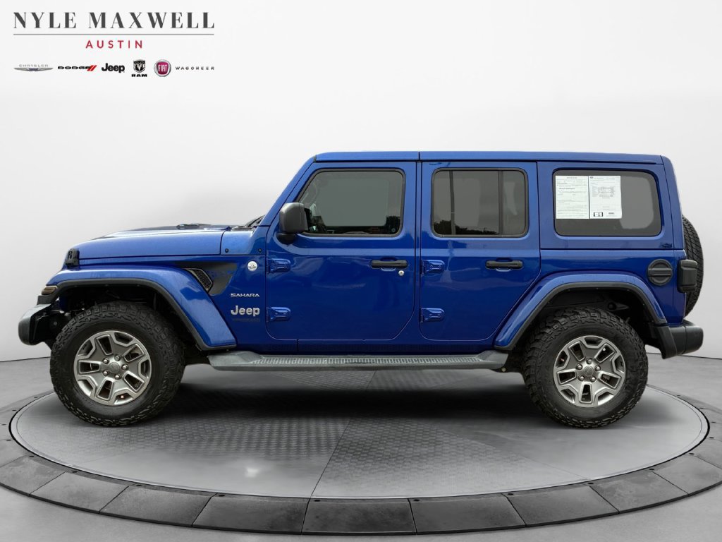 Used 2018 Jeep Wrangler Unlimited Sahara AWD/4WD image 13