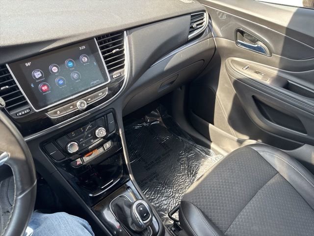 Used 2018 Buick Encore Preferred image 47