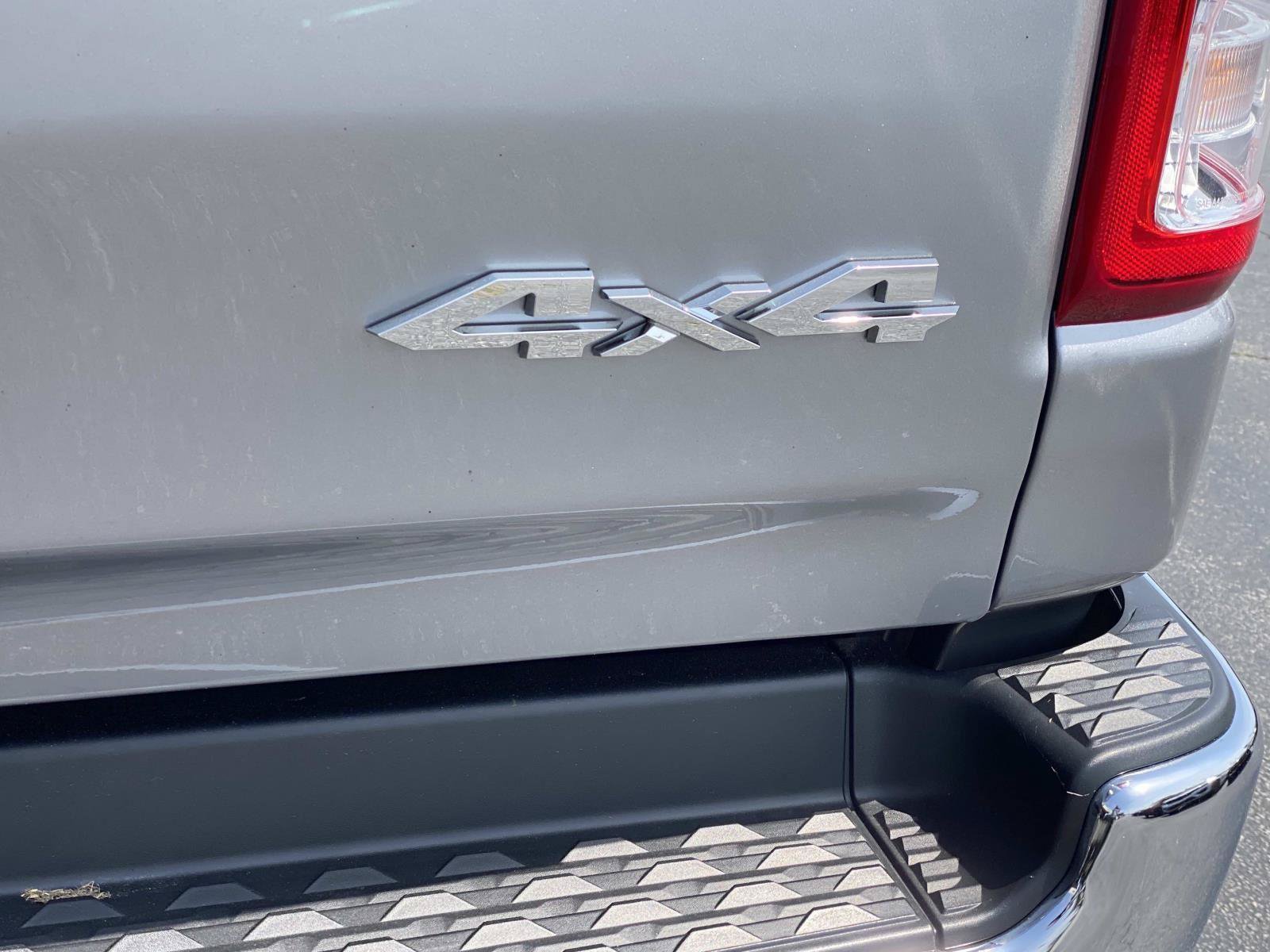 Used 2023 RAM 1500 Big Horn AWD/4WD image 6