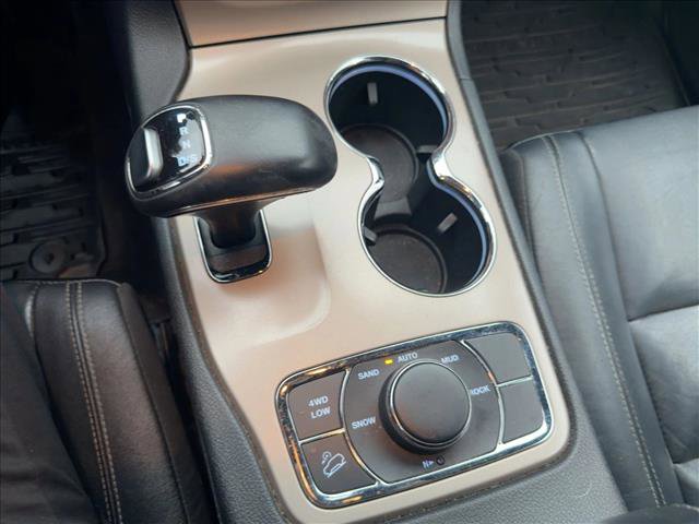 Used 2015 Jeep Grand Cherokee Limited image 12